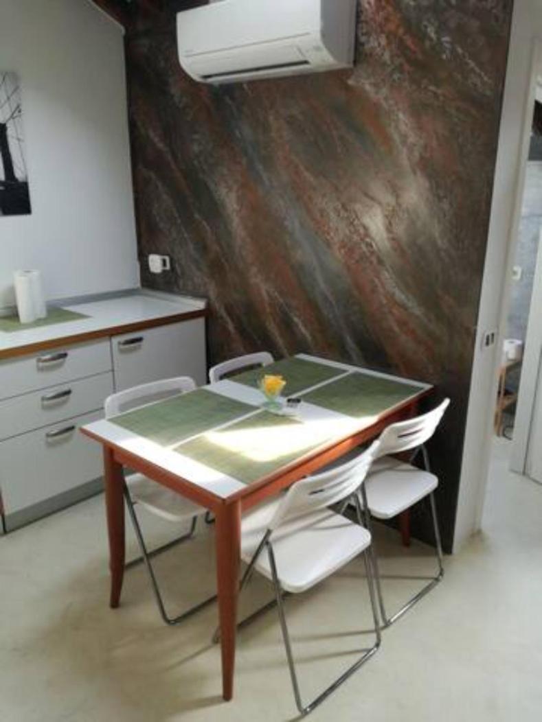 Bilocale Mansardato Zona Corso Buenos Aires Mm1-mm2 Lippi 2 * Mailand